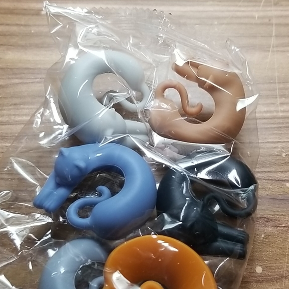 Wine Markers Cats Set of 6 With Box - Picture 3 of 5